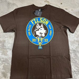 NWT Filson Pioneer Graphic T Shirt Brown God Bless Our Dogs Brown Blue Outdoors